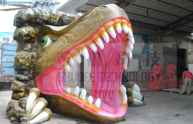 China Mobile 5D cinema with truck , dinosaur's shape outer cabin factory
