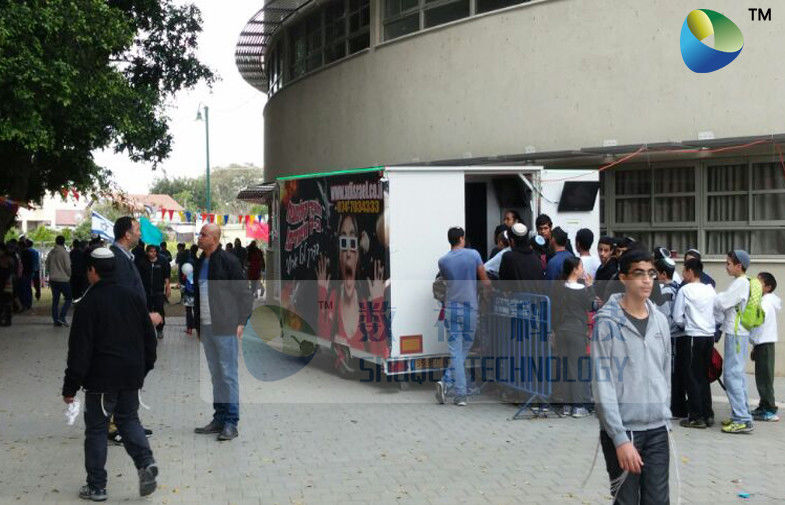 China Realistic Mobile 6D Cinema Simulator With Special Effects And Flat Screen factory