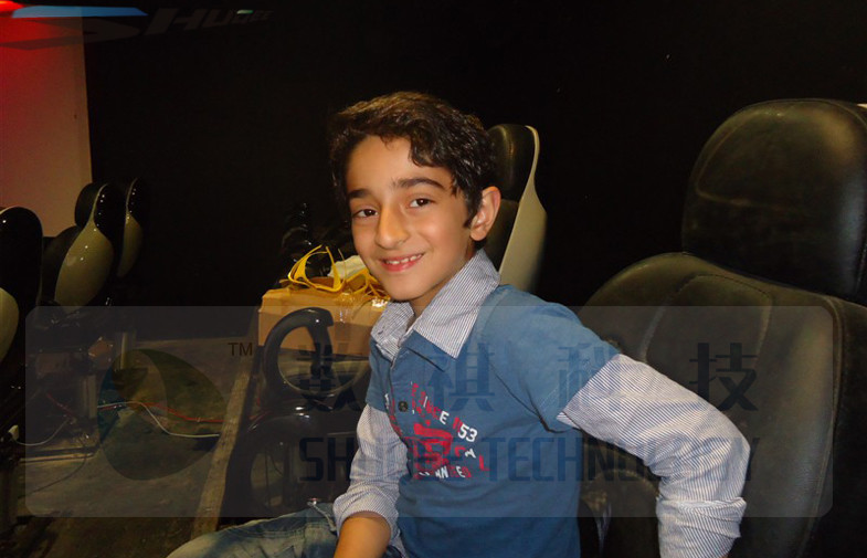 12 Seats Intdoor 5D Theater Cinema Equipment For Shopping Mall